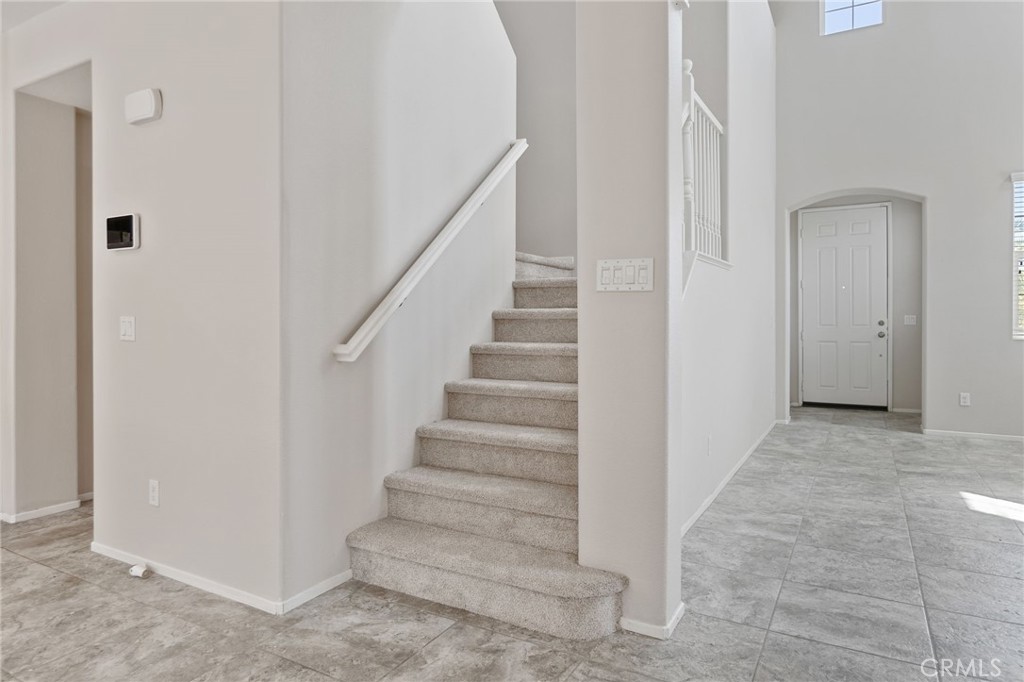 https://media.crmls.org/medias/491de453-98be-4d00-9186-810420b1595f.jpg?preset=X-Large