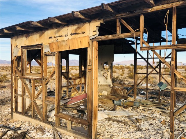 Detail Gallery Image 7 of 12 For 5 Pinto Mountain Rd, Twentynine Palms,  CA 92277 - – Beds | – Baths