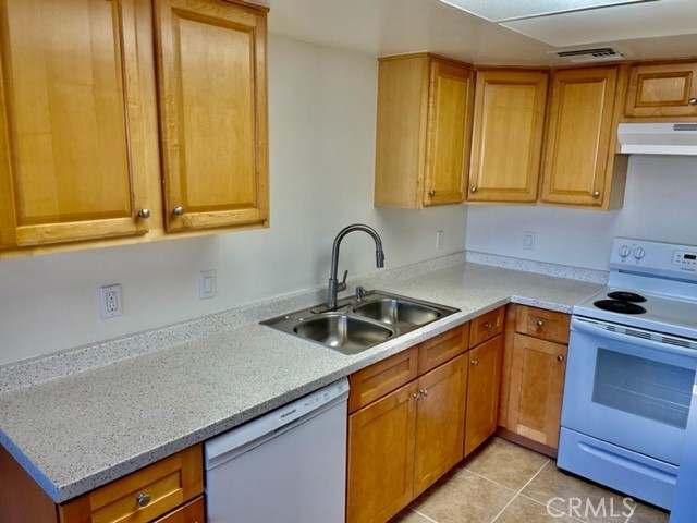 Detail Gallery Image 6 of 19 For 51080 Eisenhower #25,  La Quinta,  CA 92253 - 3 Beds | 2 Baths