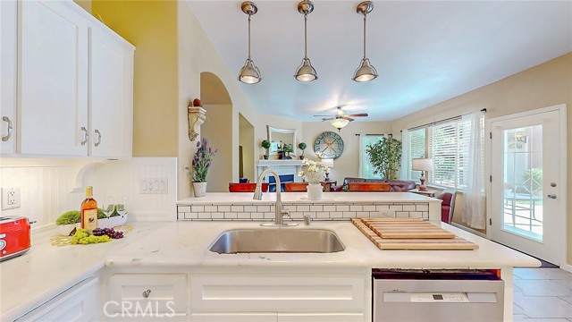 4350 Ferreira Ranch Drive, Turlock CA: https://media.crmls.org/medias/4920cbd7-447c-4d2c-89fe-dfc841e4b35e.jpg