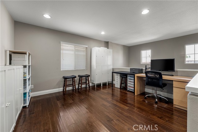 Image 36 of 59 For 8830 Wiley  