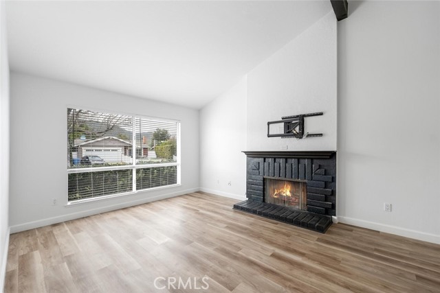 Image 4 of 31 For 5453 Softwind Way