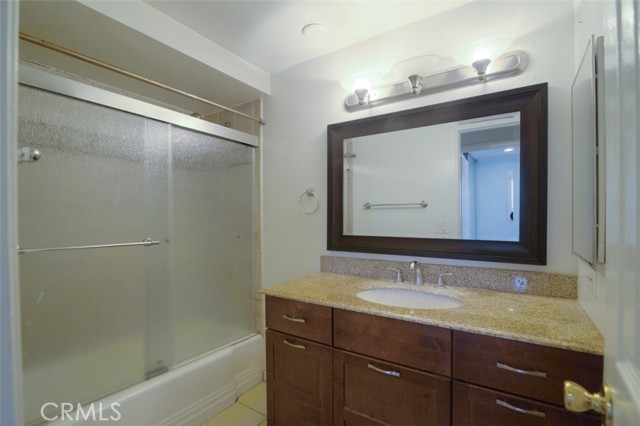 6112 Shields Drive, Huntington Beach CA: https://media.crmls.org/medias/49236ba0-3a71-45d2-9abc-21d5f751a0ac.jpg
