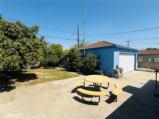 Detail Gallery Image 25 of 25 For 892 Valencia Dr, Colton,  CA 92324 - 3 Beds | 1 Baths