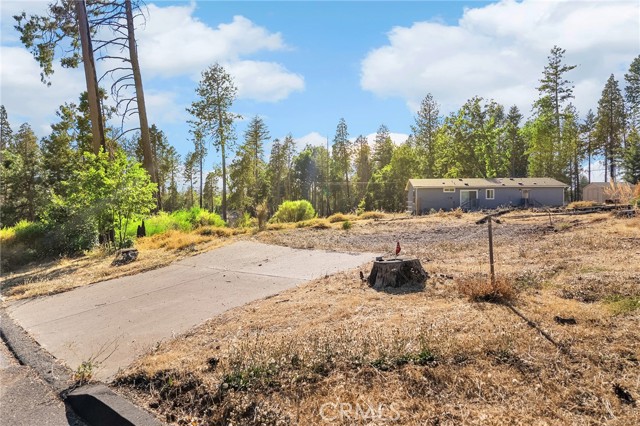 13887 Carver Drive, Magalia CA: https://media.crmls.org/medias/49255fa1-c0bc-4d41-8344-39edc0598e40.jpg