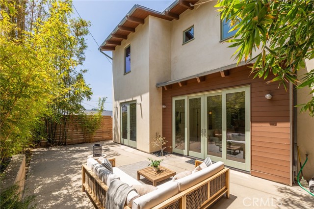 Image 21 of 25 For 2710 Pine Ave.