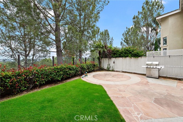26 Hawksmoor, Aliso Viejo CA: https://media.crmls.org/medias/4927166a-9310-4075-9f8e-bc038e150569.jpg