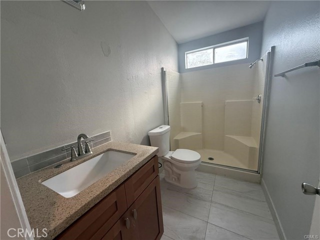 Detail Gallery Image 10 of 13 For 21889 Mary, Perris,  CA 92570 - 3 Beds | 2 Baths