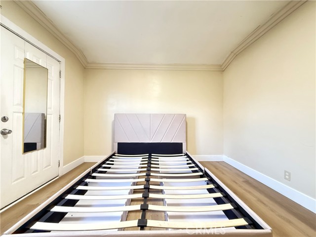 Detail Gallery Image 14 of 16 For 1605 W Wisteria Pl, Santa Ana,  CA 92703 - 3 Beds | 2/1 Baths