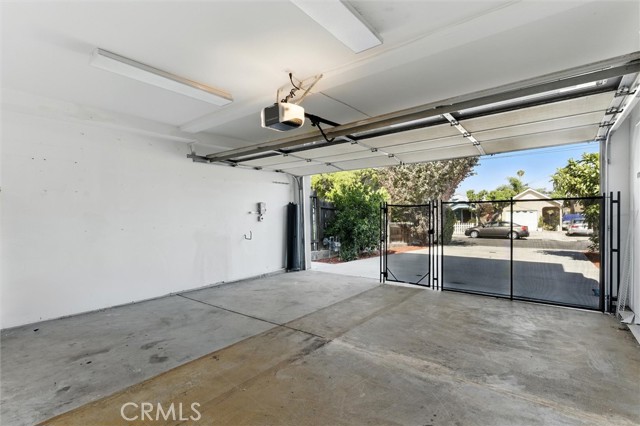 2613 S Kerckhoff Avenue, San Pedro CA: https://media.crmls.org/medias/49290fc0-2b22-48d2-a6ee-8cbce87be630.jpg