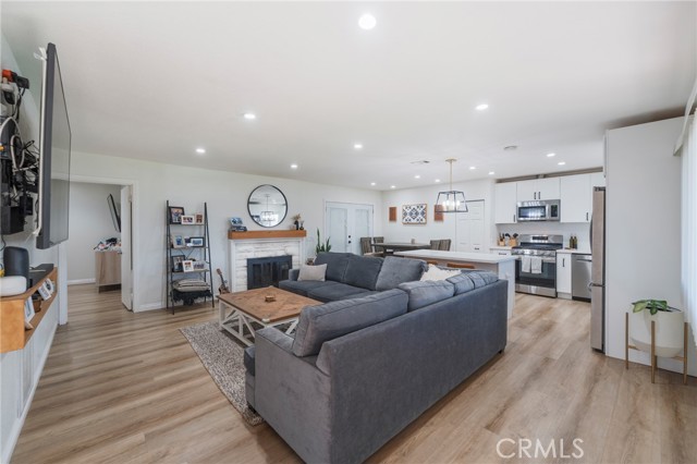 Detail Gallery Image 10 of 36 For 12042 Hackamore, Garden Grove,  CA 92840 - 3 Beds | 2 Baths