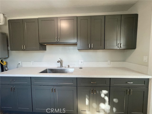 Detail Gallery Image 13 of 22 For 924 W Chestnut #1/2,  Santa Ana,  CA 92703 - 2 Beds | 1 Baths