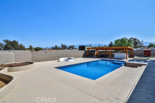 Detail Gallery Image 37 of 43 For 4777 Roundup Rd, Norco,  CA 92860 - 4 Beds | 2 Baths