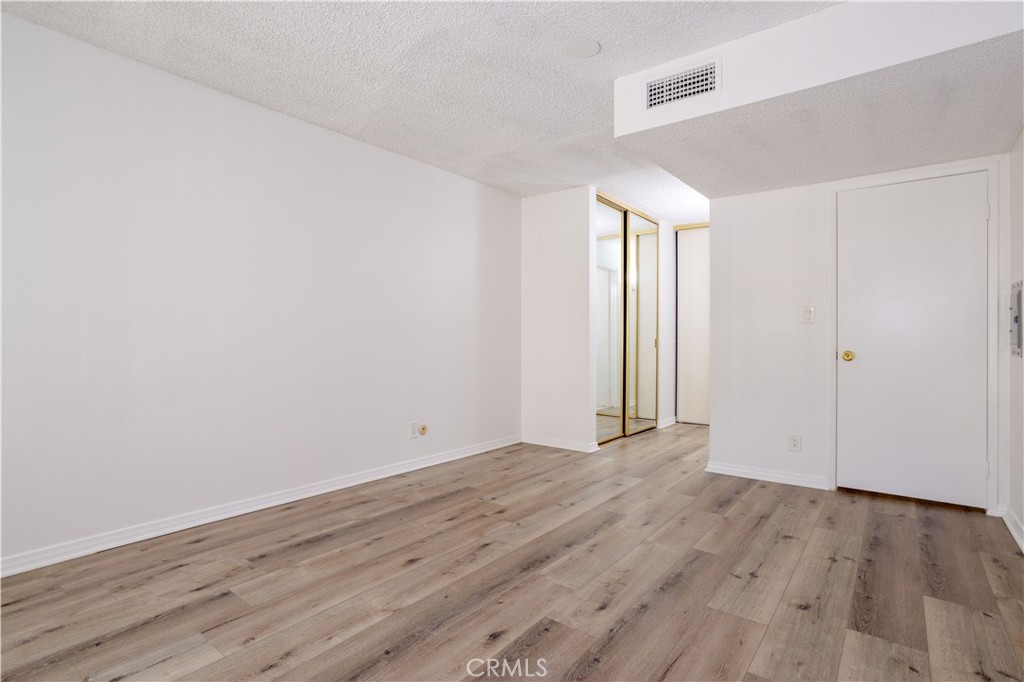 MLS #SR25226860 image #12