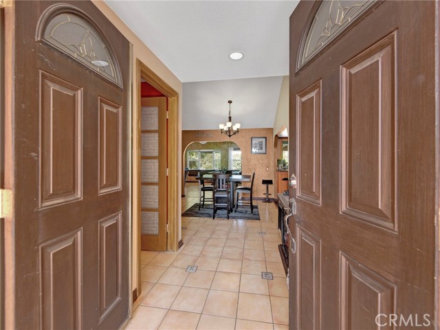 Detail Gallery Image 5 of 30 For 44021 Fenner Ave, Lancaster,  CA 93536 - 3 Beds | 2 Baths