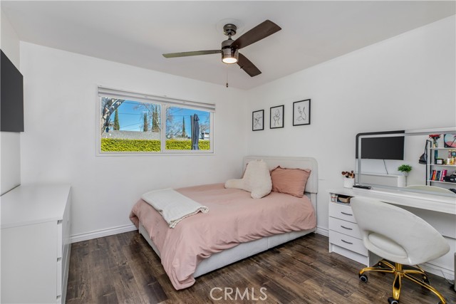 Detail Gallery Image 14 of 38 For 24131 Kittridge, West Hills,  CA 91307 - 5 Beds | 3 Baths