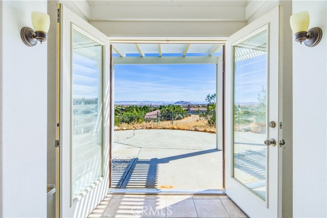 Detail Gallery Image 7 of 45 For 5453 Wallaby St, Yucca Valley,  CA 92284 - 3 Beds | 4 Baths