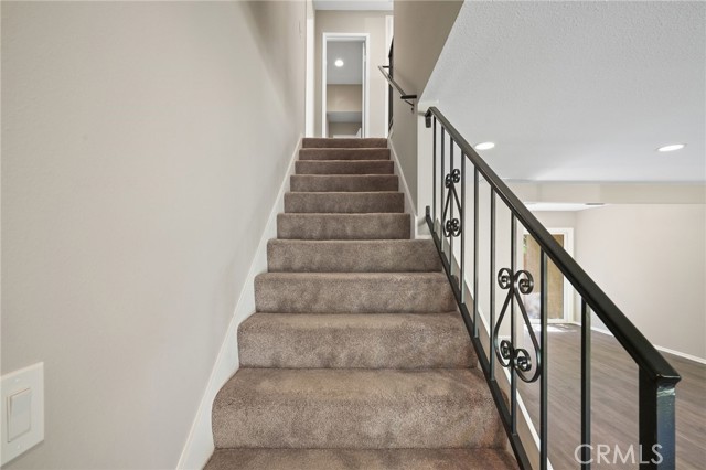 6590 Marquette Street, Moorpark CA: https://media.crmls.org/medias/492b6d52-588d-4086-997c-da71231ccdfd.jpg