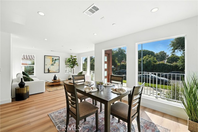 3031 3033 Vineyard Avenue, Los Angeles CA: https://media.crmls.org/medias/492cb220-8fbf-4e1e-9ea1-ac74f8da492f.jpg