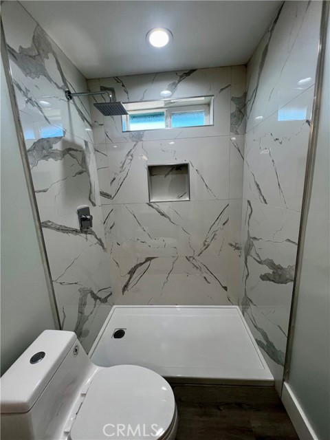 10165 E Avenue S10, Littlerock CA: https://media.crmls.org/medias/492cd010-ab7a-49bc-8d04-90231ac7d72c.jpg