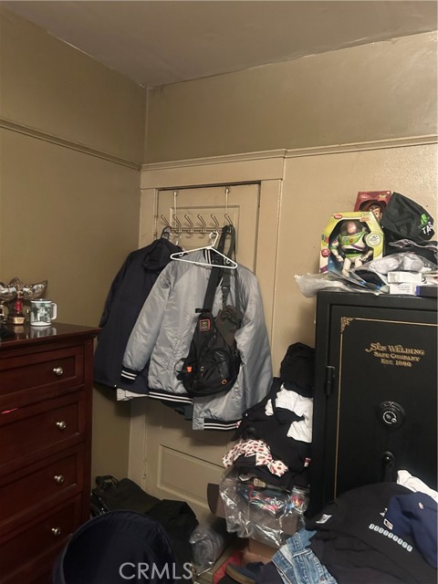 3878 E 1st Street, Los Angeles CA: https://media.crmls.org/medias/492df072-0b54-4129-bfb2-811a99e3cf1b.jpg