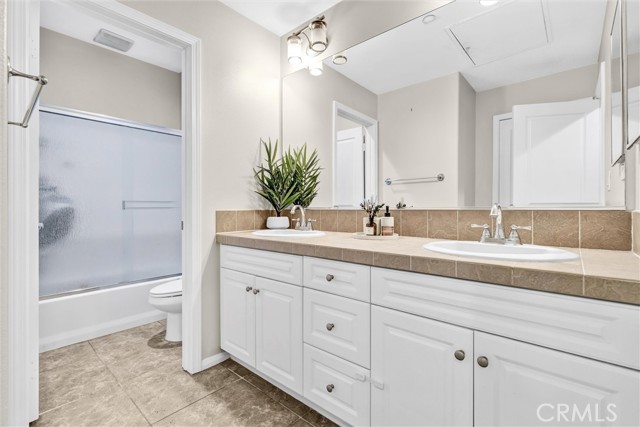 Detail Gallery Image 25 of 50 For 192 Wild Lilac, Irvine,  CA 92620 - 3 Beds | 3 Baths