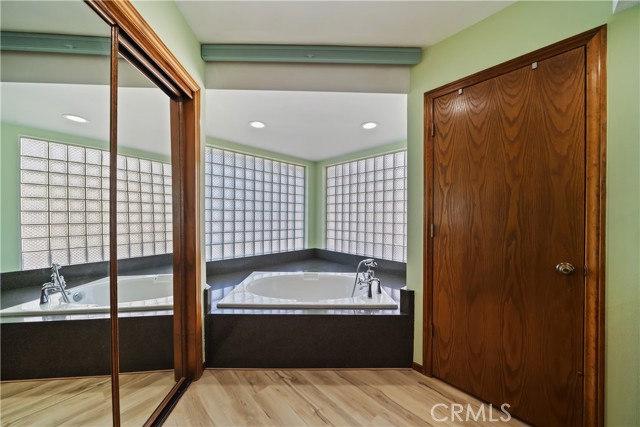 55578 Free Gold Drive, Yucca Valley CA: https://media.crmls.org/medias/492ec315-e863-4a74-8b7d-7b146f41baa1.jpg