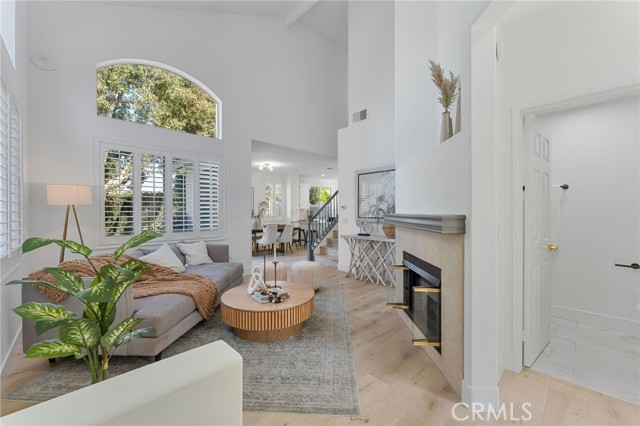 Detail Gallery Image 3 of 49 For 29 Hulsea, Aliso Viejo,  CA 92656 - 3 Beds | 3 Baths