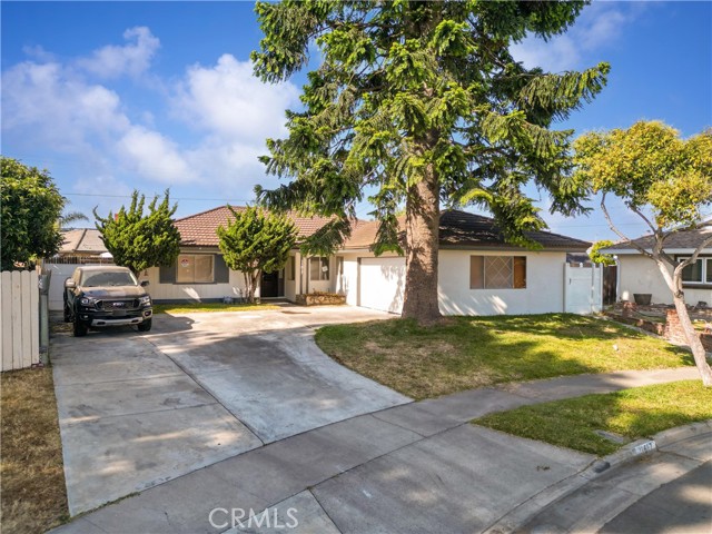 11617 Marigold Circle, Fountain Valley, CA 92708