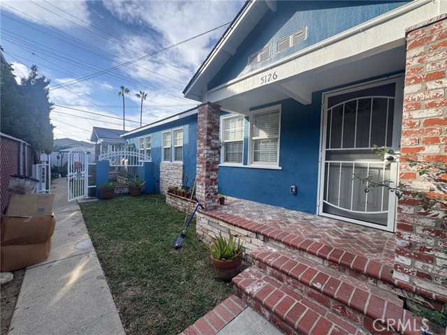 Detail Gallery Image 7 of 9 For 5126 W El Segundo Bld, Hawthorne,  CA 90250 - – Beds | – Baths