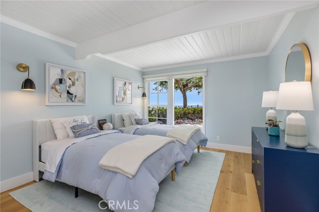 Image 28 of 42 For 3007 Harbor View