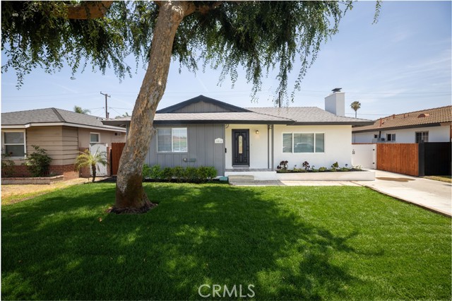 1016 N Wanda Drive, Anaheim CA: https://media.crmls.org/medias/49314817-b49e-430c-83ca-4e00006d187f.jpg