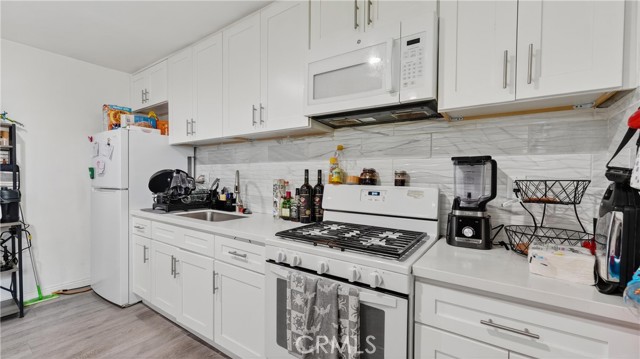 Detail Gallery Image 37 of 45 For 2926 W La Verne, Santa Ana,  CA 92704 - 3 Beds | 2 Baths