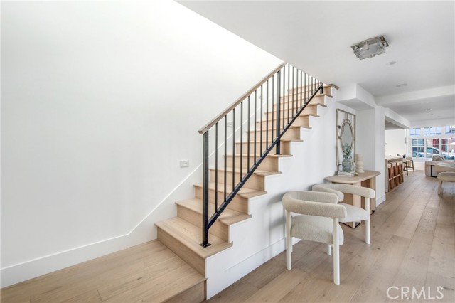1103 Balboa Avenue, Newport Beach CA: https://media.crmls.org/medias/4932ae15-985f-4827-9b6d-49e7544e58b8.jpg