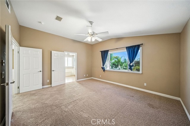 41980 Trinity River Way, Murrieta CA: https://media.crmls.org/medias/4932f1d9-f7b5-4458-a79f-14408a2348fb.jpg