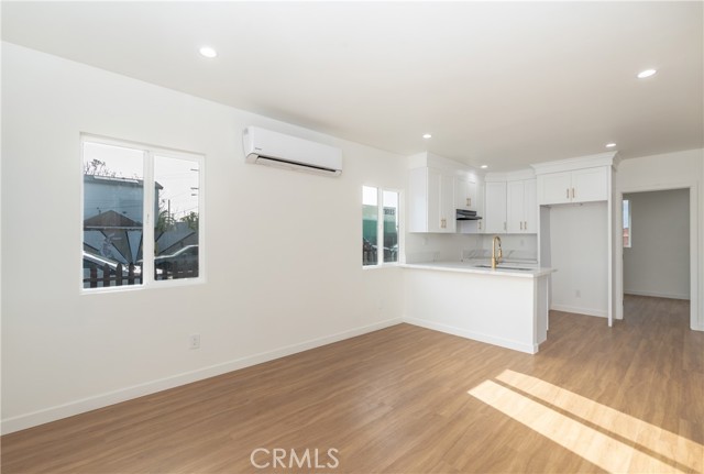 Detail Gallery Image 24 of 48 For 158 E 85th, Los Angeles,  CA 90003 - – Beds | – Baths