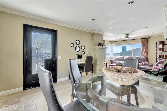 150 Cress Street, Laguna Beach CA: https://media.crmls.org/medias/49336641-fe62-4f72-a23d-a137ae60ae7a.jpg