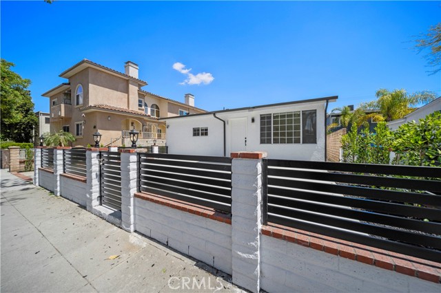 Detail Gallery Image 25 of 25 For 252 W Tujunga Ave, Burbank,  CA 91502 - 3 Beds | 2 Baths