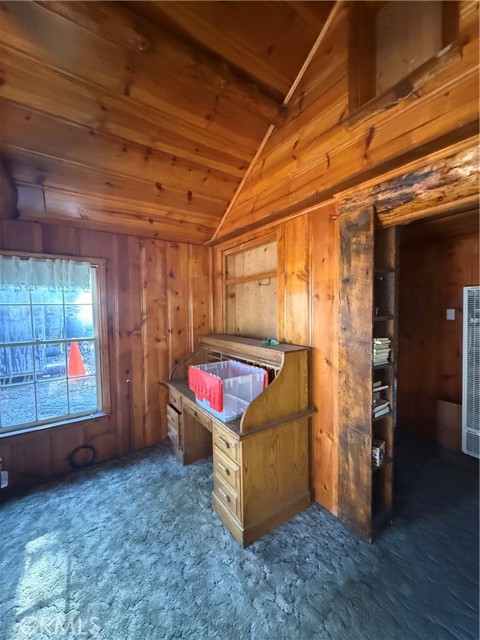 Detail Gallery Image 4 of 23 For 25560 Hi Pl, Twin Peaks,  CA 92391 - 2 Beds | 1 Baths