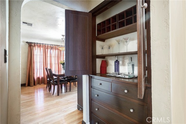 920 Coronado Drive, Glendale CA: https://media.crmls.org/medias/49347c2e-0628-4f74-b75e-ccebe8b25759.jpg