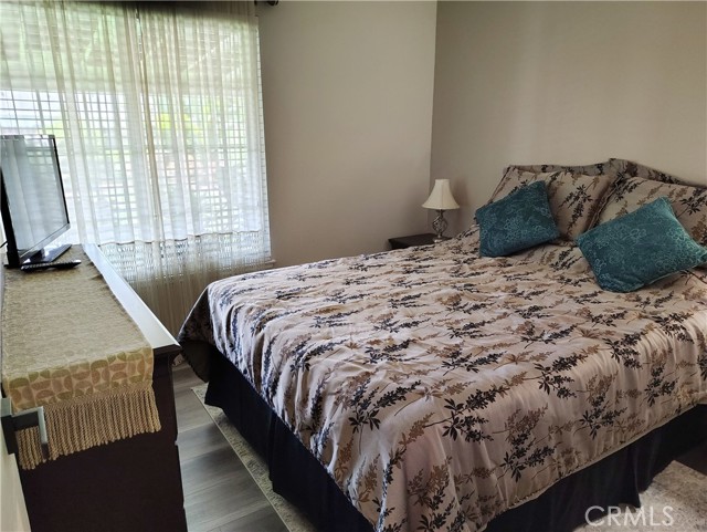 Detail Gallery Image 9 of 17 For 10467 California Ave, Riverside,  CA 92505 - 4 Beds | 2 Baths