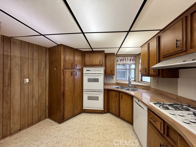Image 16 of 47 For 33981 Gloria Road