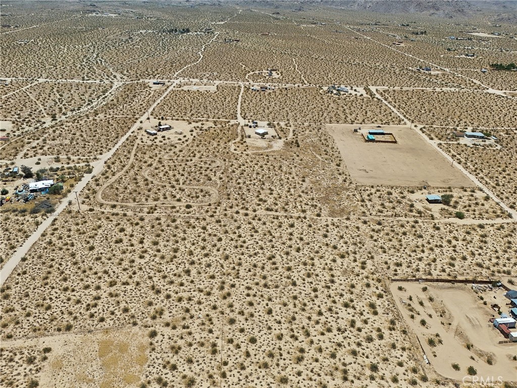 https://media.crmls.org/medias/49364e26-0761-49be-885c-5c3fe627d987.jpg?preset=X-Large