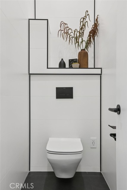 Image 31 of 69 For 5407 Via Del Valle