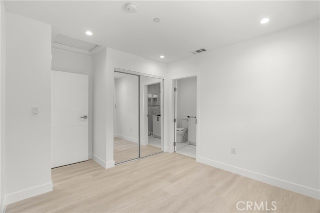 3419 Montrose Avenue, La Crescenta CA: https://media.crmls.org/medias/4936976a-35c3-432d-a64f-202c61a2afad.jpg