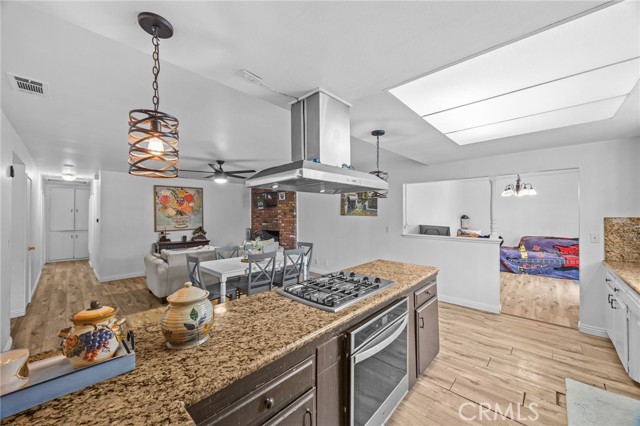 Detail Gallery Image 10 of 45 For 2365 Chatterton, Norco,  CA 92860 - 5 Beds | 2 Baths