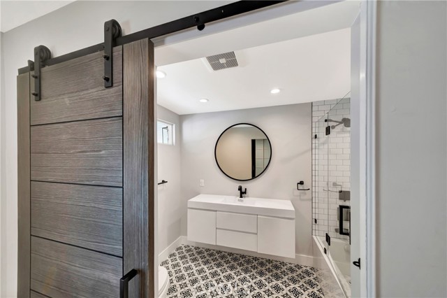 Detail Gallery Image 20 of 43 For 23777 Mulholland Hwy Spc 153, Calabasas,  CA 91302 - 3 Beds | 2/1 Baths