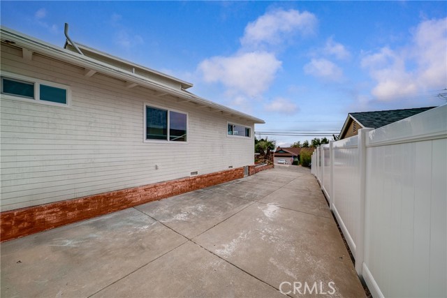 Detail Gallery Image 27 of 27 For 2423 Rockdell, La Crescenta,  CA 91214 - 4 Beds | 3 Baths