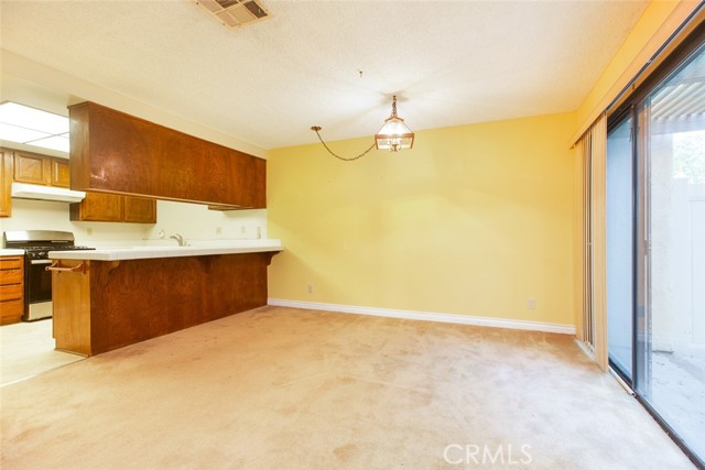 640 Juniper Way, La Habra CA: https://media.crmls.org/medias/49381efa-a92e-4f5d-bc4b-b3e083a44add.jpg