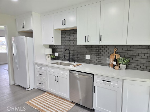 Detail Gallery Image 5 of 31 For 64 E Tehama, Orland,  CA 95963 - 3 Beds | 1 Baths